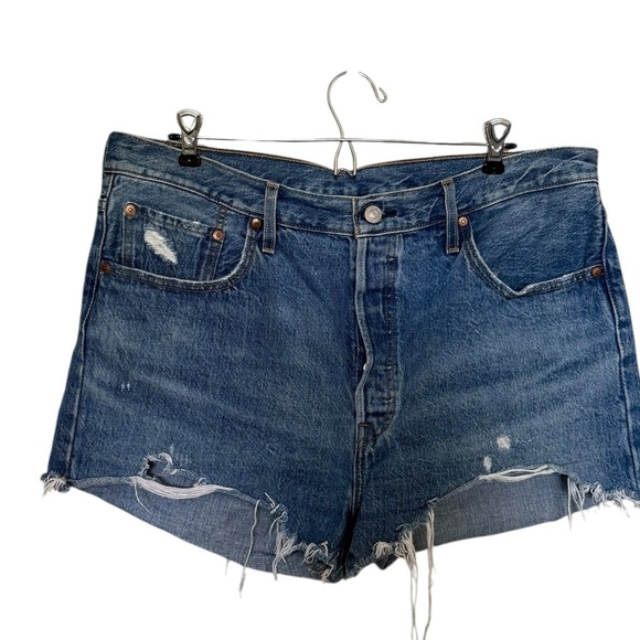 Levi’s 501 High Rise Denim Shorts - Picture 2 of 7